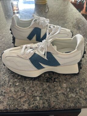 NEW 327 new balance sneakers